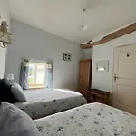 Ambre A La Rochelle Vergne