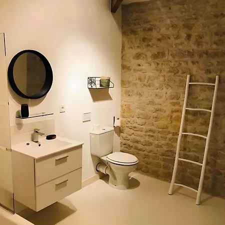 Ambre A La Rochelle Vergné