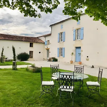 Ambre A La Rochelle 度假居 Vergné